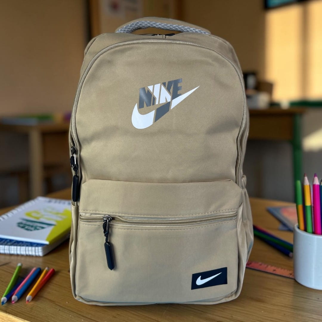 کوله پشتی طرح نایک مدل هریتیج (Nike Heritage) رنگ کرم-خاکی